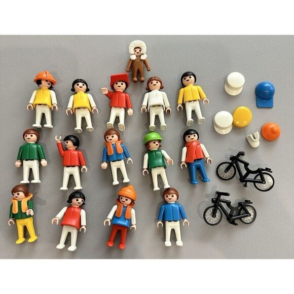 GEOBRA 2" Figurine People Clothes Toy Lot Vintage - Picture 1 of 9